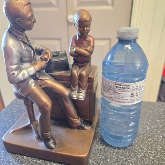 Austin Sculpture Trust Me Sculpture Signed Made in USA - Picture 3 of 8